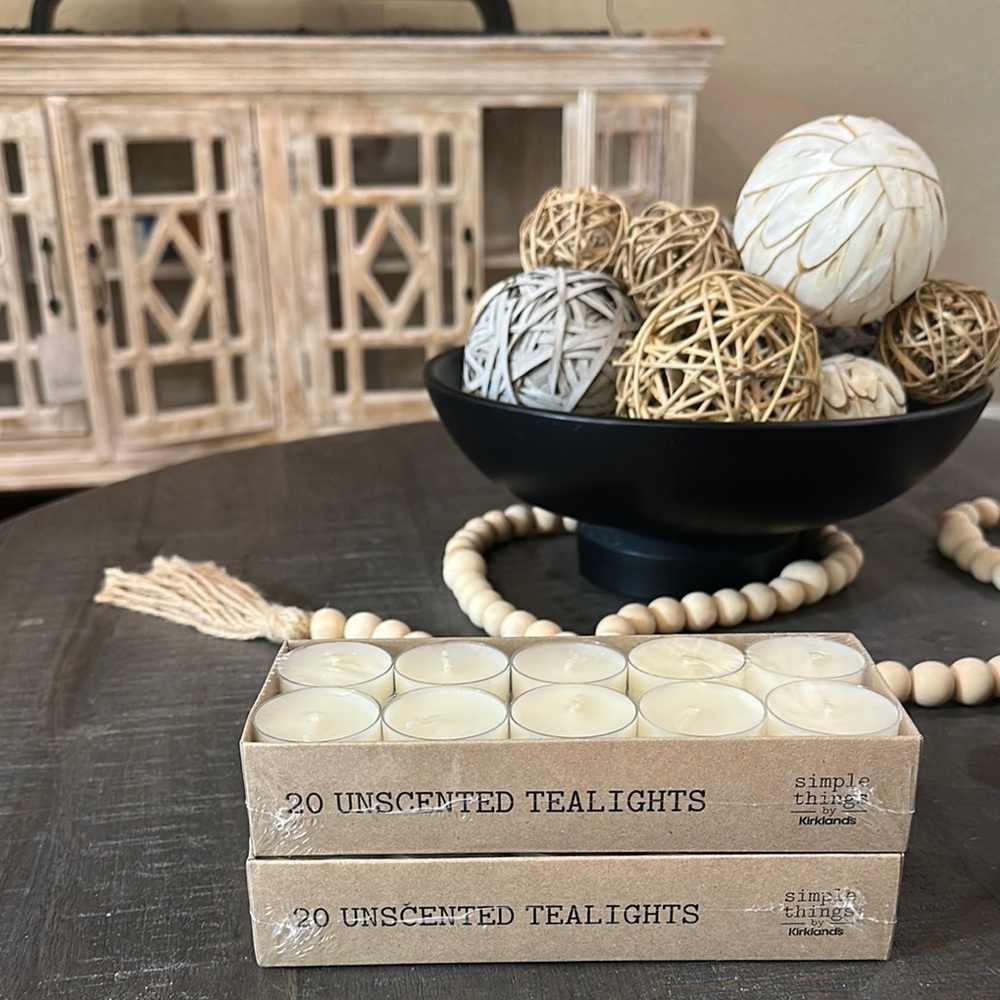 Unscented Tealights - Cream/Glass Holder